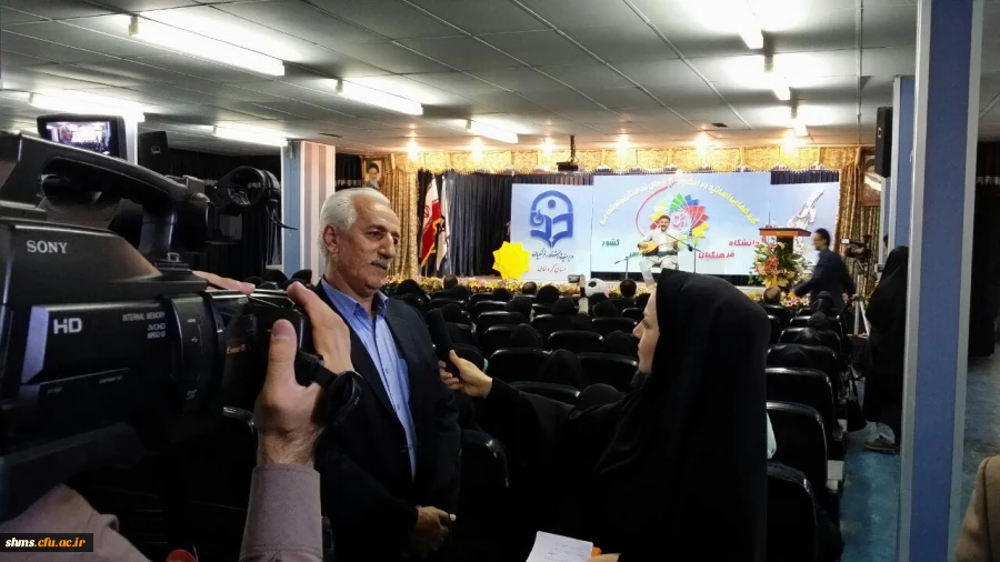 سومین گردهمایی دبیران انجمن ها و نشریات دانشجویی خواهران،  سراسر کشور در سنندج آغاز شد. 7