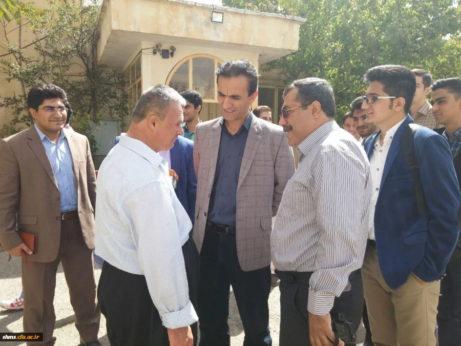 طی بازدیدی از سرای سالمندان سنندج :

دانشجویان شهید مدرس کردستان در آغازین روز های مهر از مهربانان تجلیل نمودند. 10