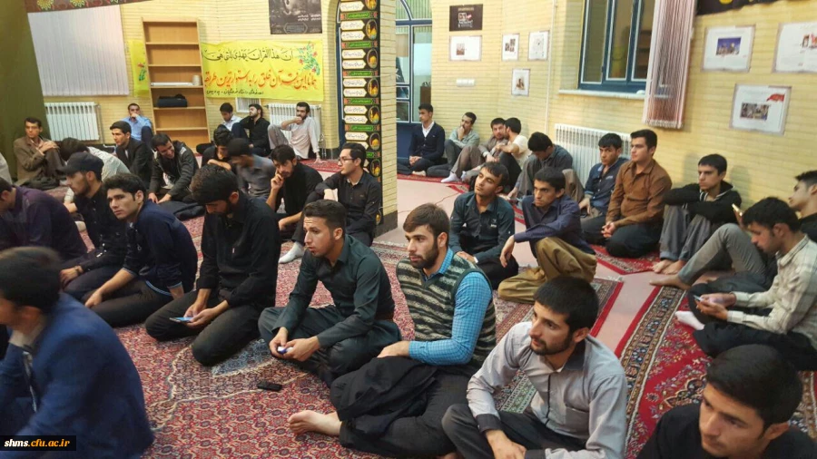 جوان مومن و انقلابی