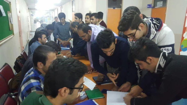 آغاز رای گیری شوراهای صنفی در پردیس شهید مدرس سنندج