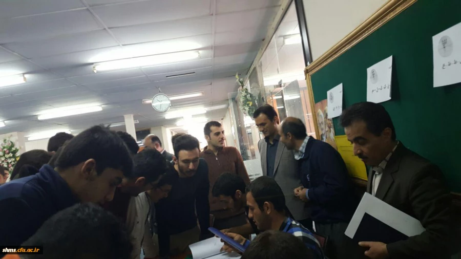 بازدید دکتر الماسی سرپرست شهید مدرس سنندج  از شعبه اخذ رای