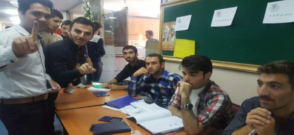 انتخابات با شور و شوق خاصی در حال برگزاری است