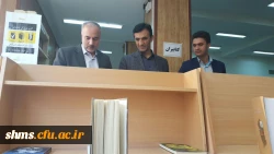 بازدید دکتر الماسی از نمایشگاه کتاب دانشگاه کردستان 7
