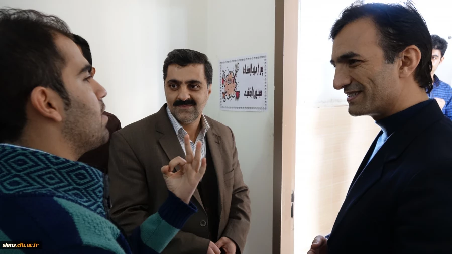بازدید سرزده دکتر مسعود الماسی از خوابگاهای دانشجویی به مناسبت گرامیداشت روز دانشجو