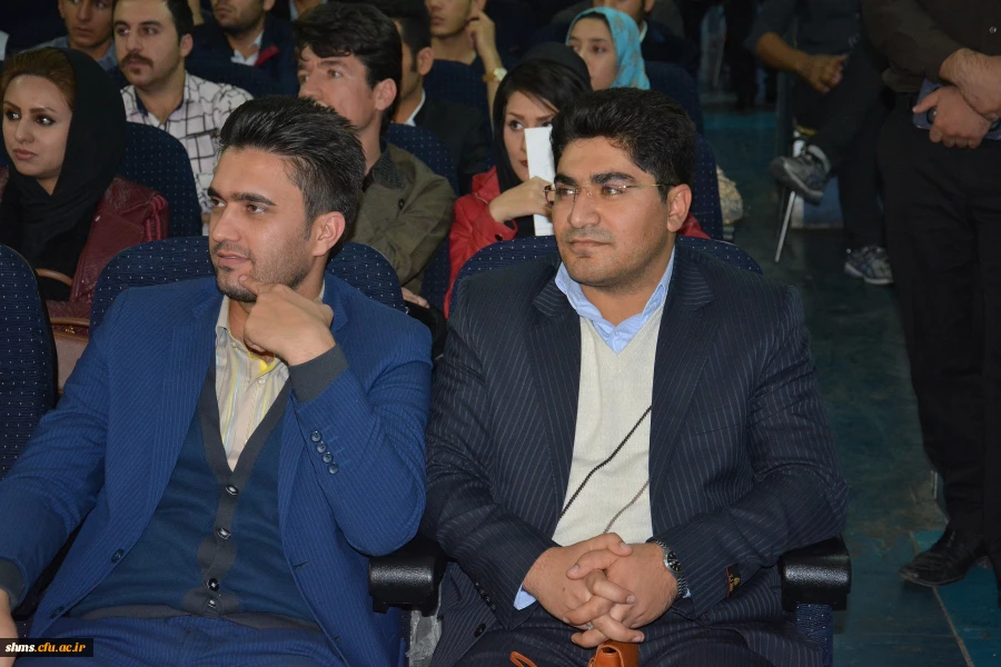 سومین نشست تخصصی شعر و داستان با شکوه خاصی برگزار شد 11