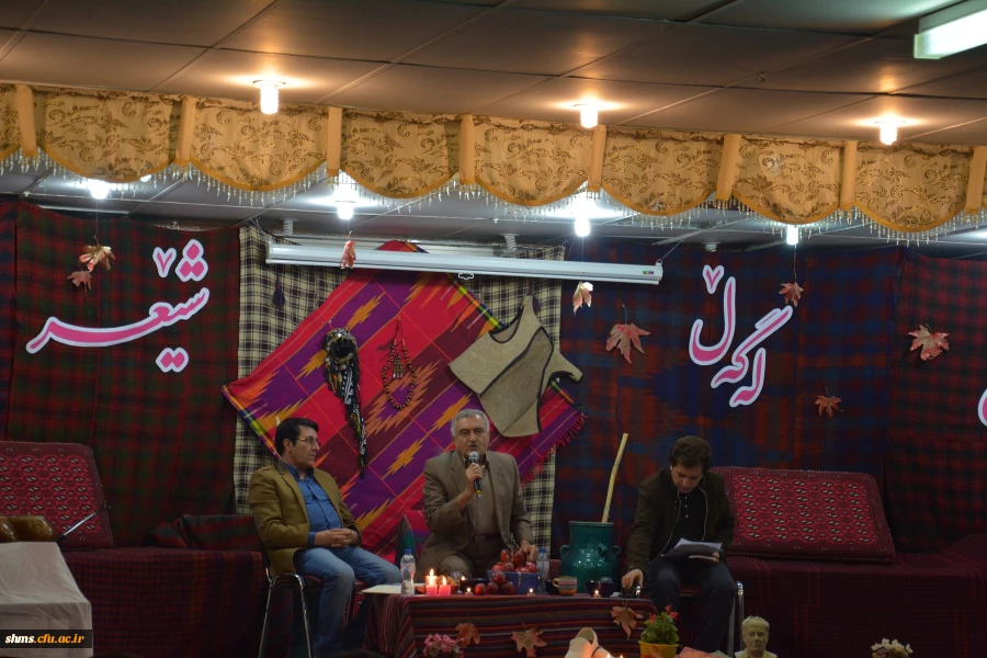 سومین نشست تخصصی شعر و داستان با شکوه خاصی برگزار شد 22