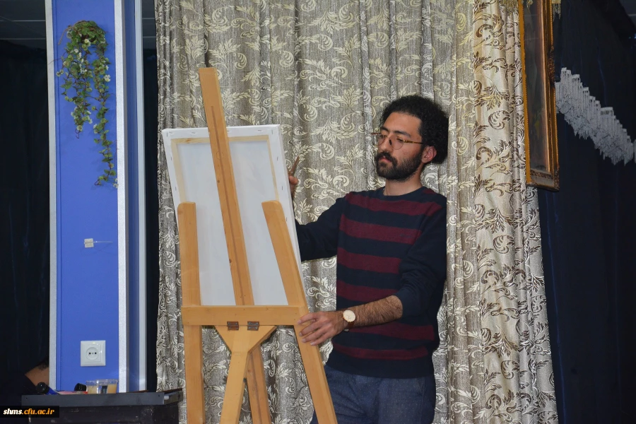 سومین نشست تخصصی شعر و داستان با شکوه خاصی برگزار شد 25