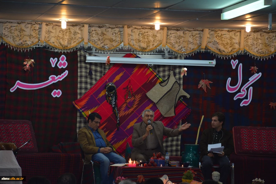 سومین نشست تخصصی شعر و داستان با شکوه خاصی برگزار شد 27