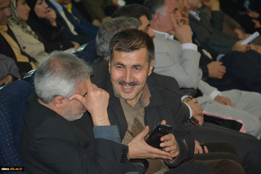 سومین نشست تخصصی شعر و داستان با شکوه خاصی برگزار شد 33