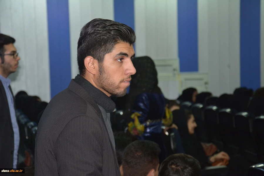 سومین نشست تخصصی شعر و داستان با شکوه خاصی برگزار شد 38