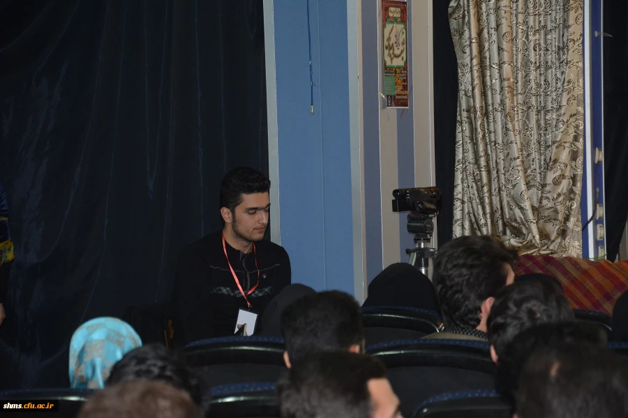 سومین نشست تخصصی شعر و داستان با شکوه خاصی برگزار شد 39