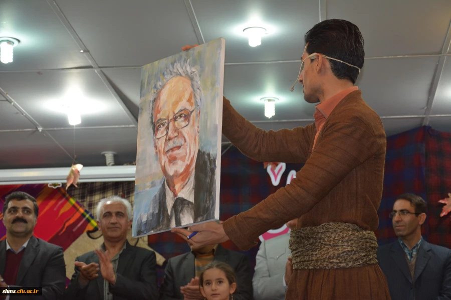 سومین نشست تخصصی شعر و داستان با شکوه خاصی برگزار شد 90