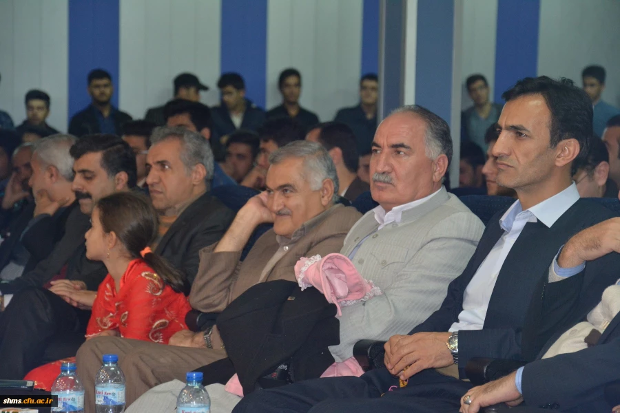 سومین نشست تخصصی شعر و داستان با شکوه خاصی برگزار شد 67