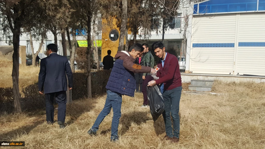 حرکت تحسین برانگیز دانشجویان به مناسبت هفته وحدت 11