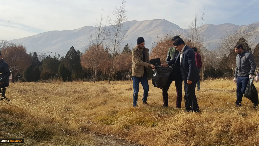 حرکت تحسین برانگیز دانشجویان به مناسبت هفته وحدت 15