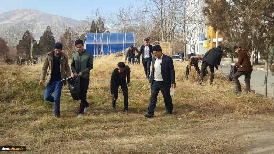 حرکت تحسین برانگیز دانشجویان به مناسبت هفته وحدت 16