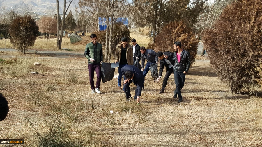 حرکت تحسین برانگیز دانشجویان به مناسبت هفته وحدت 17