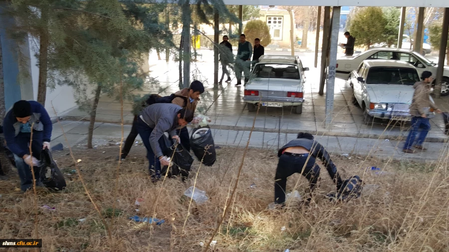 حرکت تحسین برانگیز دانشجویان به مناسبت هفته وحدت 28