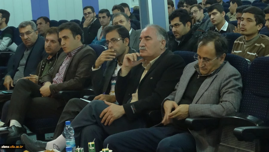 برگزاری کارگاه با محوریت نقش انگلیسی در توسعه آکادمیک 37