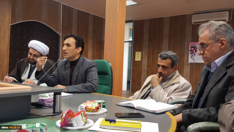 جلسه هم اندیشی اساتید و کارکنان  5