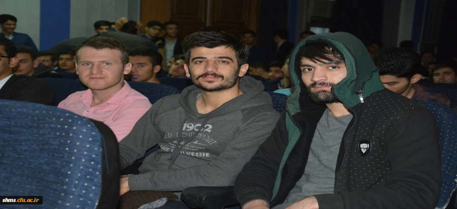 دانشگاه به روایت تصویر