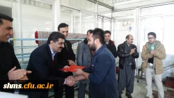 توزیع غذا توسط اعضای کانون سلامت و شورای صنفی پردیس شهید مدرس سنندج 2