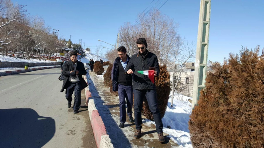 برگزاری مراسم پیاده روی و کوهپیمایی دانشجویان پردیس شهید مدرس سنندج