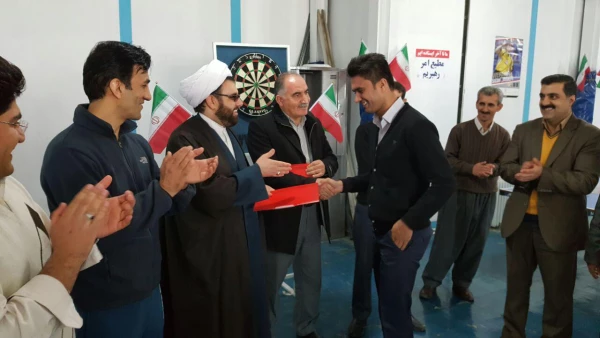 برگزاری مسابقات ورزشی ویژه کارکنان و اساتید پردیس شهید مدرس سنندج به مناسبت دهه فجر 11