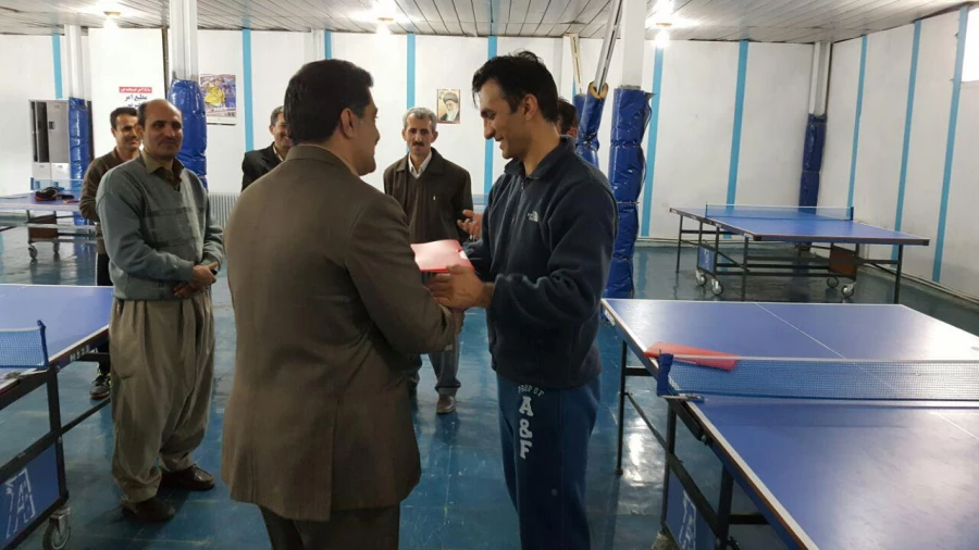 برگزاری مسابقات ورزشی ویژه کارکنان و اساتید پردیس شهید مدرس سنندج به مناسبت دهه فجر 12