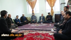 دیدار دکتر مسعود الماسی با خانواده معلم شهید محمد علی حق وردی