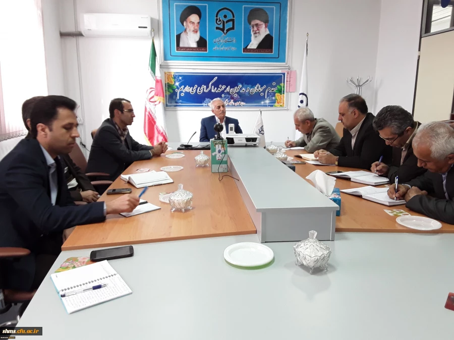 برگزاری دوره های ضمن خدمت برای دانشجو معلمان و فرهنگیان 2