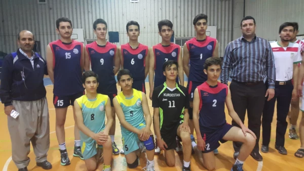 برگزاری مسابق دوستانه والیبال به مناسبت گرامیداشت مقام شامخ معلم 5