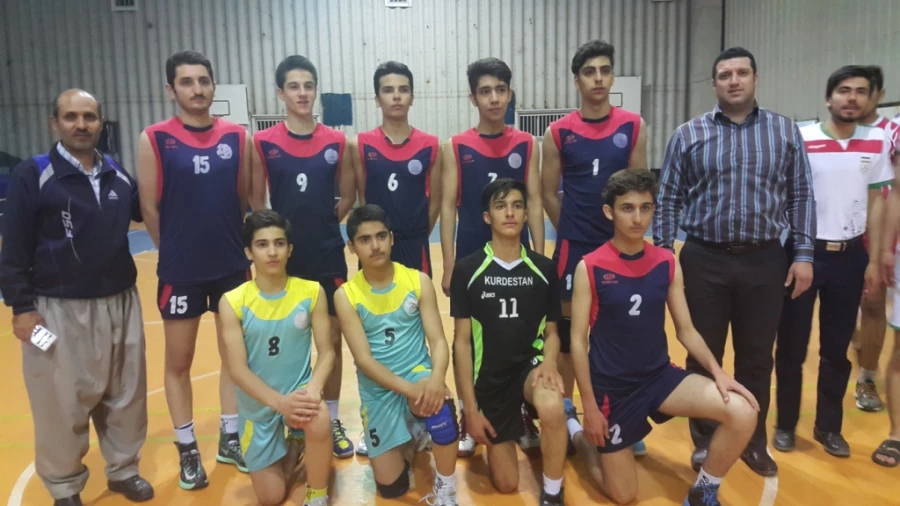 برگزاری مسابق دوستانه والیبال به مناسبت گرامیداشت مقام شامخ معلم 5