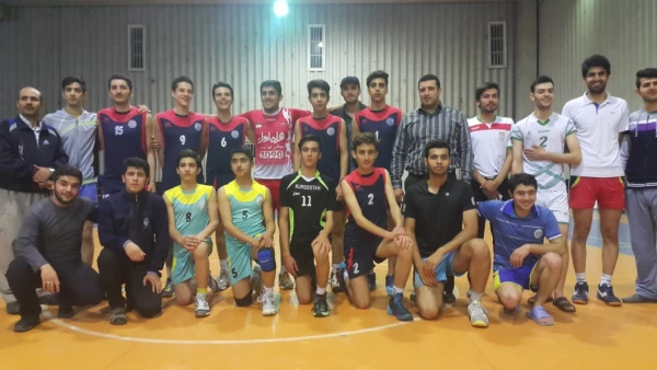 برگزاری مسابق دوستانه والیبال به مناسبت گرامیداشت مقام شامخ معلم 6