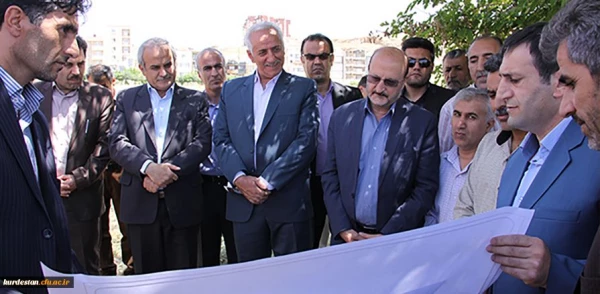 مراسم کلنگ زنی احداث پروژه مسکونی دانشگاه فرهنگیان 3