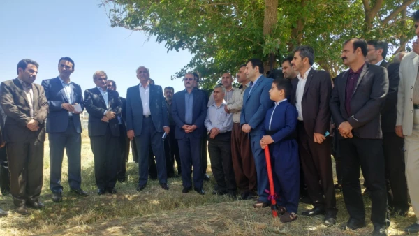 مراسم کلنگ زنی احداث پروژه مسکونی دانشگاه فرهنگیان 7