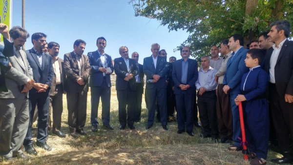 مراسم کلنگ زنی احداث پروژه مسکونی دانشگاه فرهنگیان 9