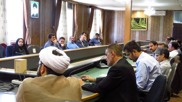 شست هم اندیشی در پردیس شهید مدرس برگزار شد:

بررسی اندیشه های حضرت امام (ره) 2