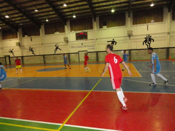 دومین برد تیم فوتسال کارکنان و اساتید دانشگاه فرهنگیان :

در مسابقات بین دانشگاهی استان کردستان جام رمضان 8