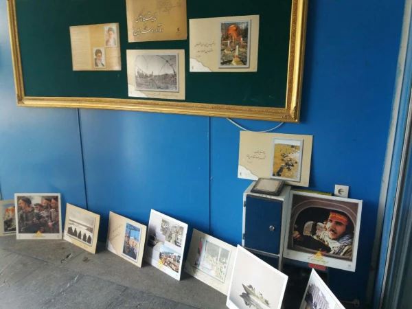 فضاسازی وبرپای نمایشگاه بمناسبت هفته دفاع مقدس در پردیس شهید مدرس به روایت تصویر 3