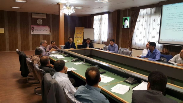 دومین جلسه ی کارگروه تخصصی کارورزی پردیس شهید مدرس کردستان:

بخش عمده برندِ تربیت معلم مربوط به کارورزی است 2