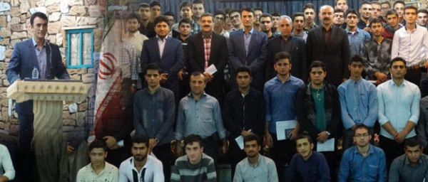 دکتر الماسی در آیین آغازیین / استقبال دانشجویان جدید الورود عنوان کرد

نظام آموزشی تدوین کننده آینده بهتر برای کشور است 2