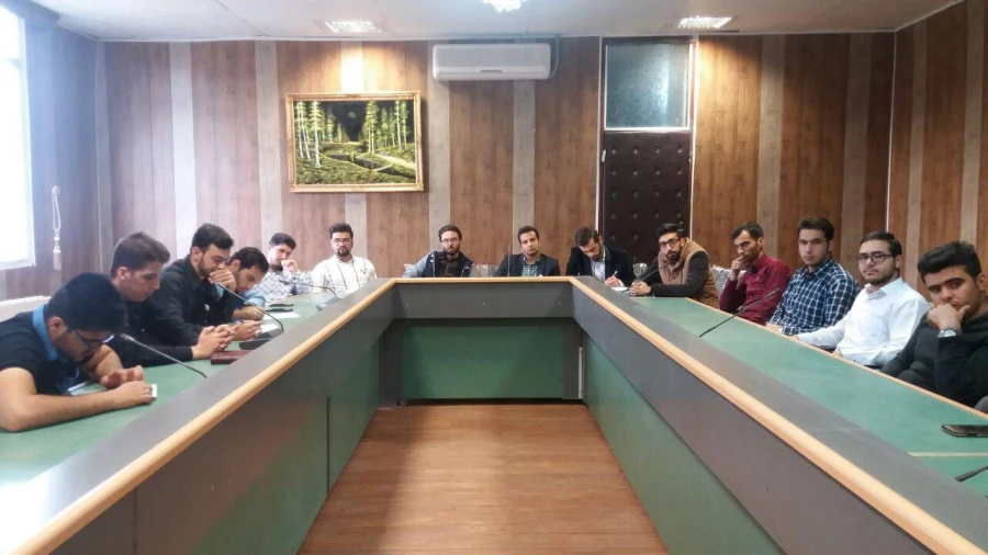 به روایت تصویر:

جلسه هماهنگی دبیران و اعضای هیت موسس کانون های دانشجویی پردیس شهید مدرس کردستان  4