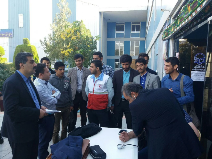 پریایی ایستگاه سلامت به مناسبت هفته سلامت روان در پردیس شهید مدرس سنندج  8