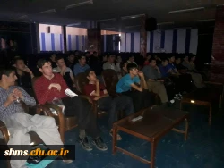 به همت کانون فضای مجازی و نمایش و تقد فیلم اتفاق افتاد:

حضور دانشجویان پردیس شهید مدرس در سالن همایش دانشگاه و تماشای دربی 85 تهران 3