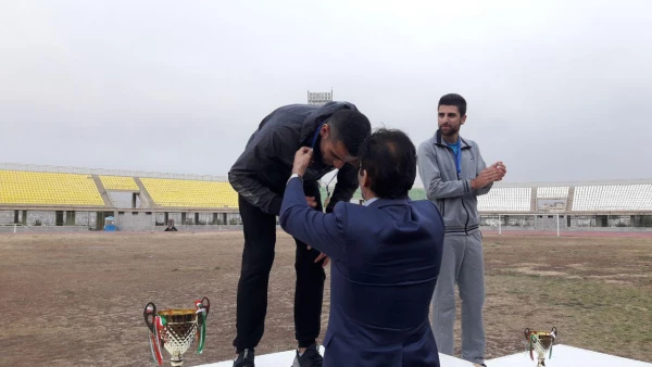 کارشناس تربیت بدنی پردیس شهید مدرس سنندج :

نتایج نهایی  مسابقات دو و میدانی  وزارت علوم و تحقیقات و فن آوری را اعلام کرد 3