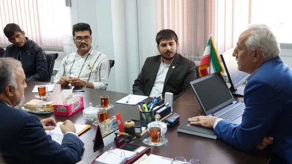 در مدیرت امور پردیس های دانشگاه فرهنگیان کردستان برگزار شد:

جلسه دکتر معروفی با اعضای شوری صنفی دانشگاه فرهنگیان کردستان 2