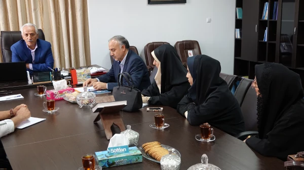 در مدیرت امور پردیس های دانشگاه فرهنگیان کردستان برگزار شد:

جلسه دکتر معروفی با اعضای شوری صنفی دانشگاه فرهنگیان کردستان 3