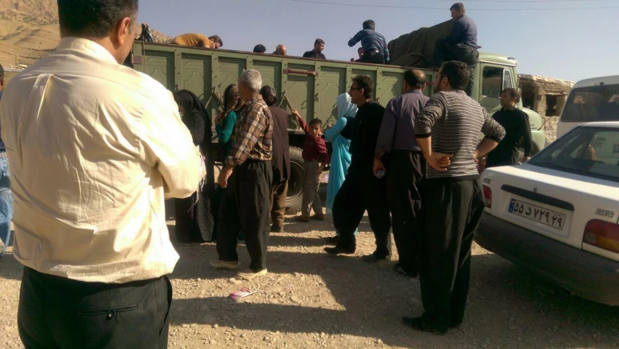 زیبایی،  بر بستر فاجعه

دیداری تلخ و شیرین| اعضای هیأت علمی دانشگاه فرهنگیان کردستان | با مردمان آسیب دیده زلزله اخیر استان کرمانشاه 2