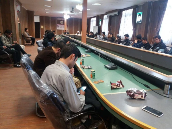 به مناسبت هفته وحدت در پردیس شهید مدرس سنندج  برگزار شد؛

نشست  پردیس شهید مدرس سنندج با دانشگاه تقریب مذاهب اسلامی با موضوع محمد(ص) پیامبر مهربانی  4